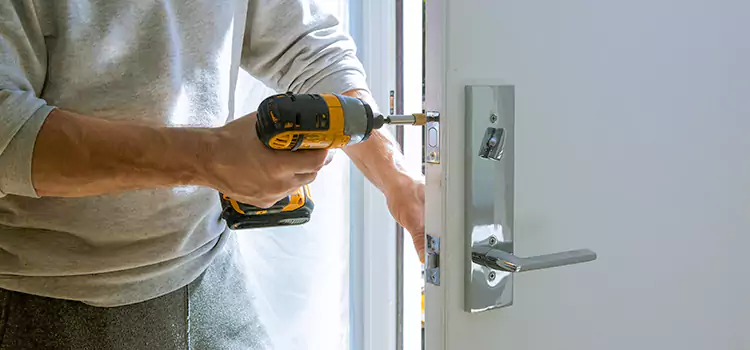 Door Knob Lock Repair Liberal