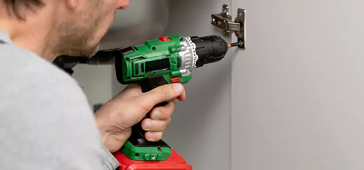 Commercial Door Hinge Repair Liberal
