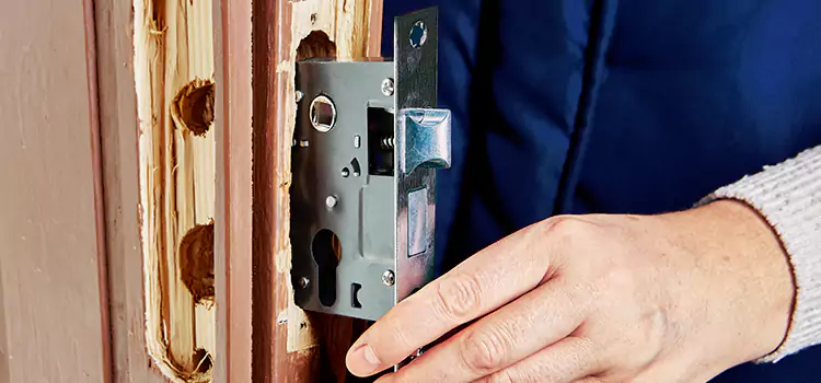 Garage Door Lock Replacement Liberal